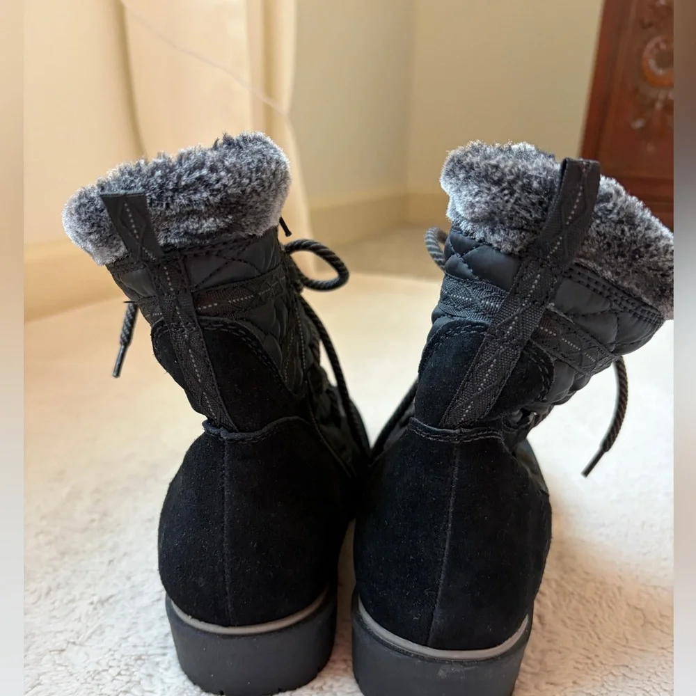 BareTraps Black Winter Thermal Sunta Boots with Gray Accents Women Size 7